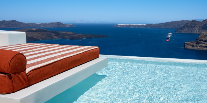 santorini-sugarmoon-suite-alti-02